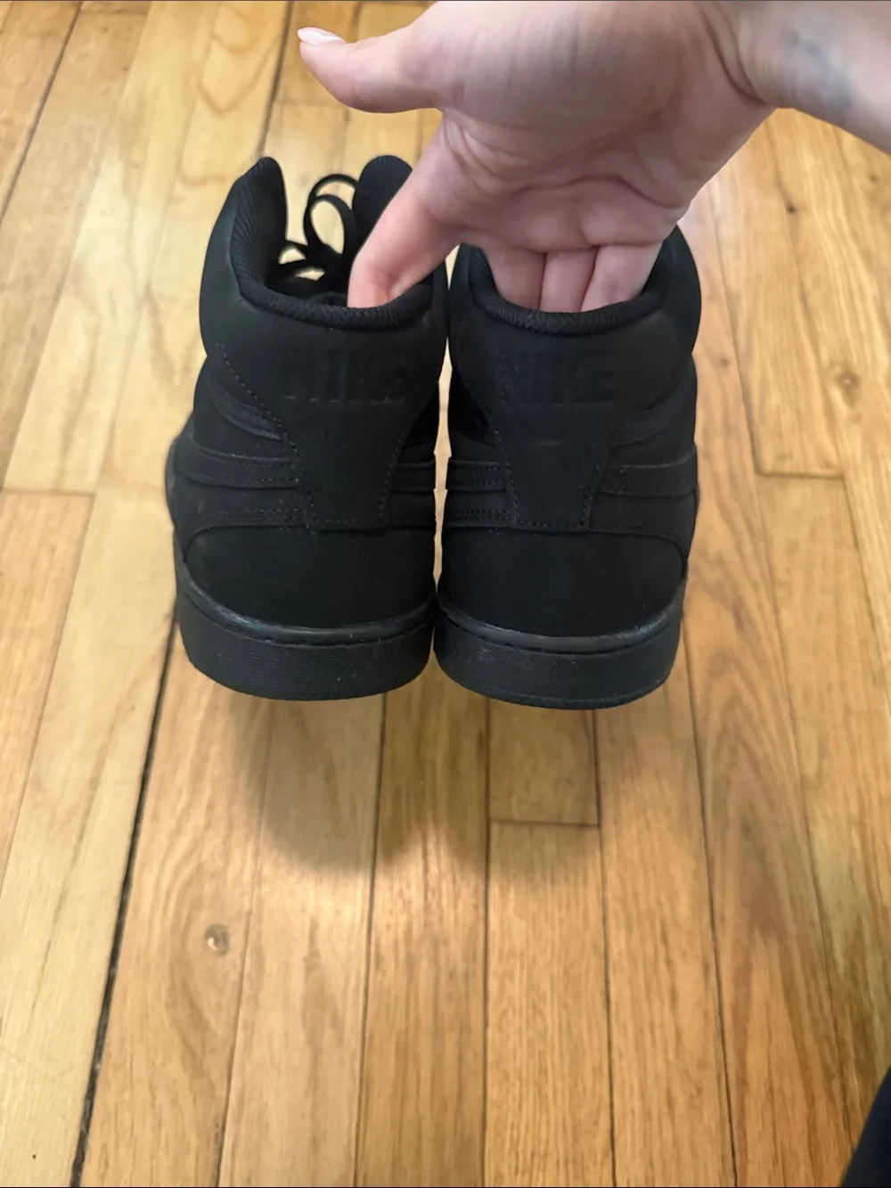Nike great smoke